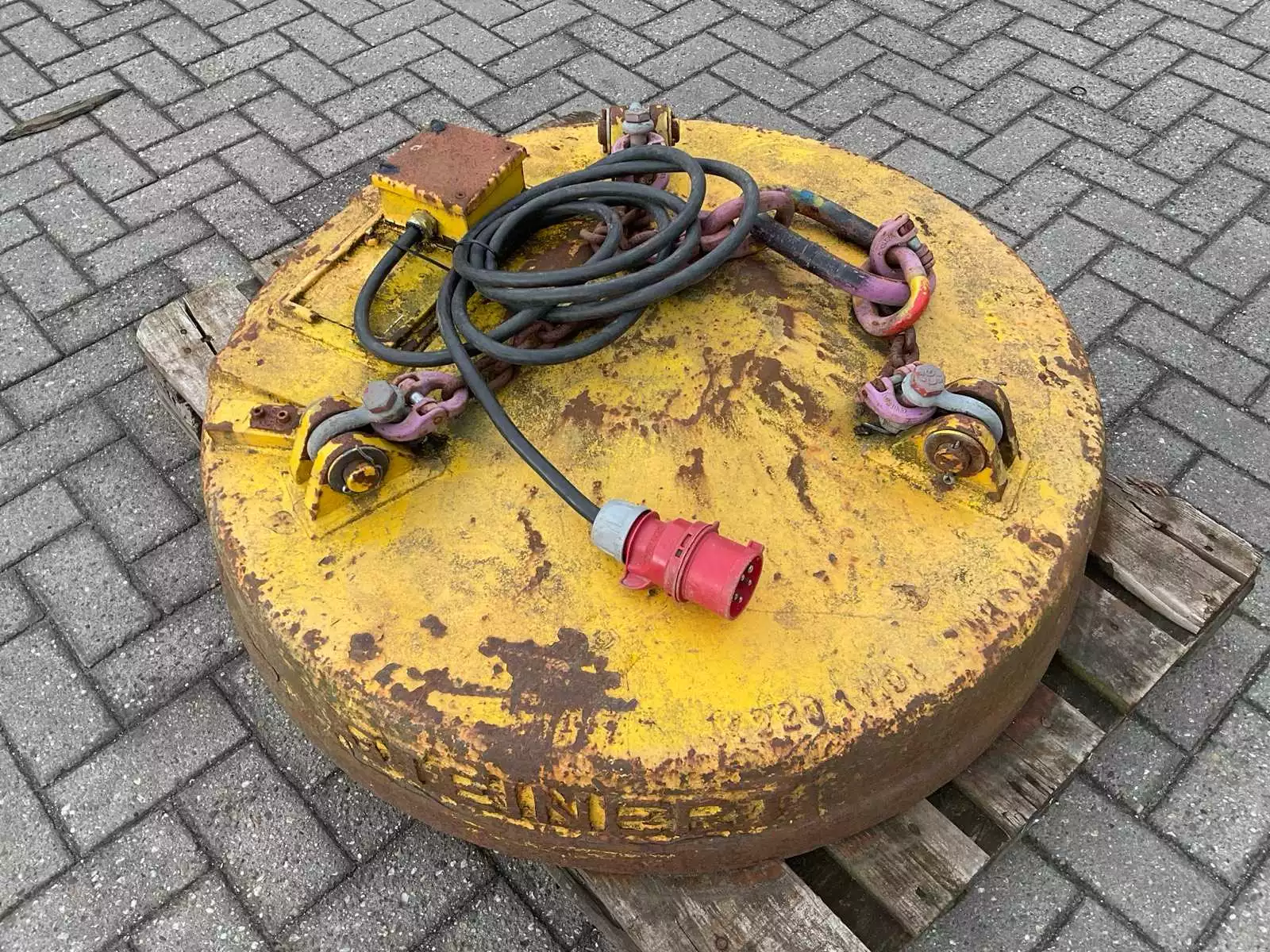 Steinert elektromagnetische hijsmagneet Ø1000 mm – 1000 kg capaciteit, 400V CEE