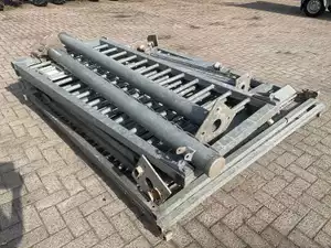 Tuinhek 11m met hekwerk en dubbele poortdelen