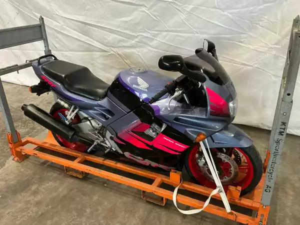 Honda CBR 600F Sport motorfiets 74 kW (1994)