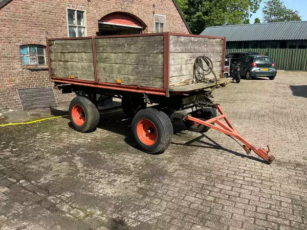 3-zijdige kiepwagen met afneembare opzet schotten, 2 assen, 300x200 cm laadbak
