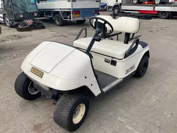 Ezgo elektrische 2-persoons golfkar, ca. 250x113 cm