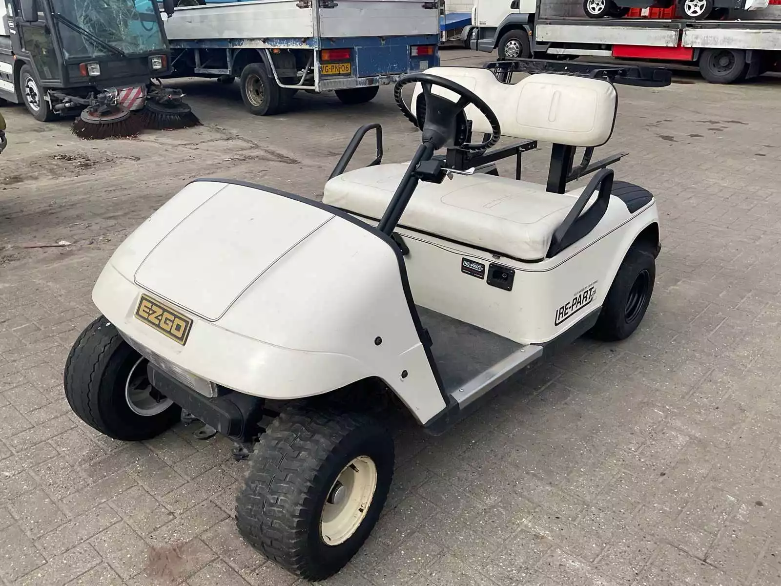 Ezgo elektrische 2-persoons golfkar, ca. 250x113 cm