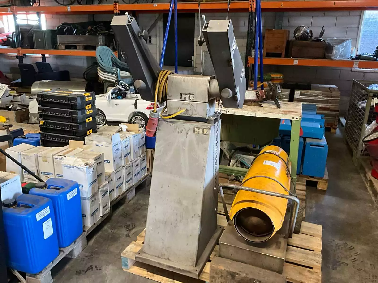 Creusen BSD-9300 bandschuurmachine, bouwjaar 2002, 44 kg