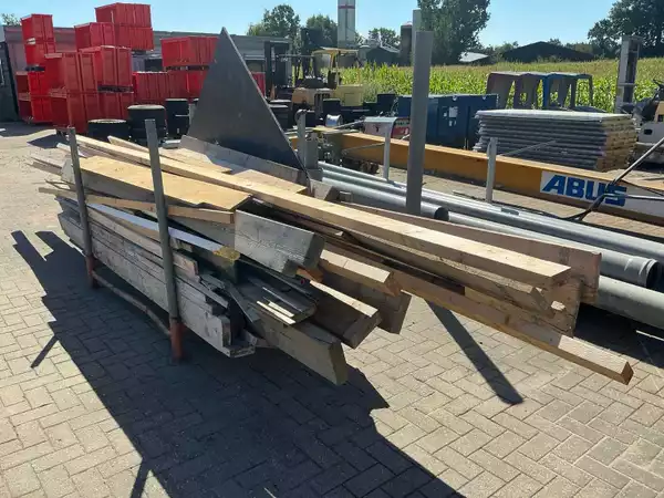 Partij bouwhout voor bouw- en klusprojecten