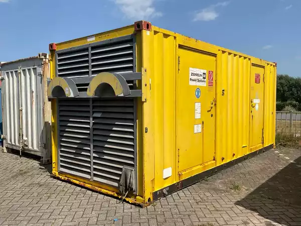 Caterpillar generatoropstelling in container