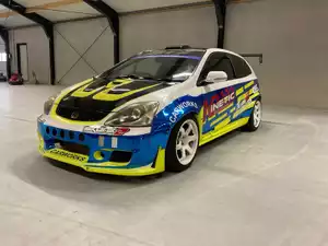 Honda Civic 2.0 benzine rallywagen met kenteken, 4x4 en APK t/m 11-2025