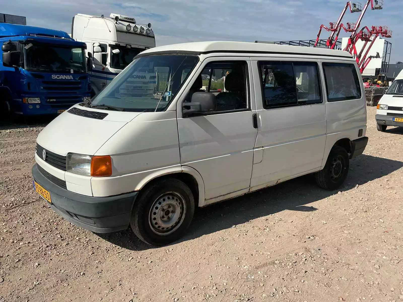 volkswagen KAMPEERAUTO I D 57 KW Camper