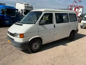 volkswagen KAMPEERAUTO I D 57 KW Camper