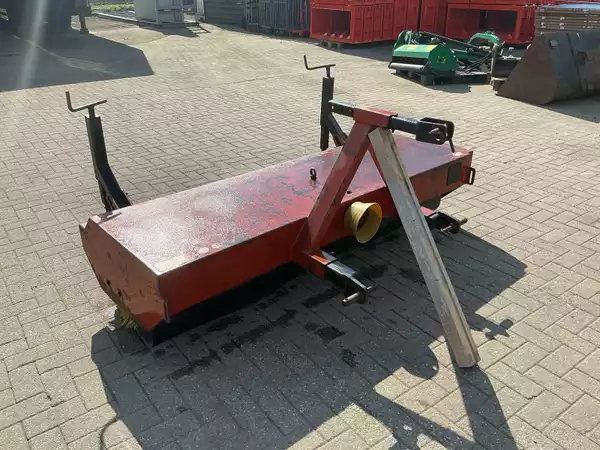 Hekamp 205 veegmachine, bouwjaar 2000 – ca. 250 kg