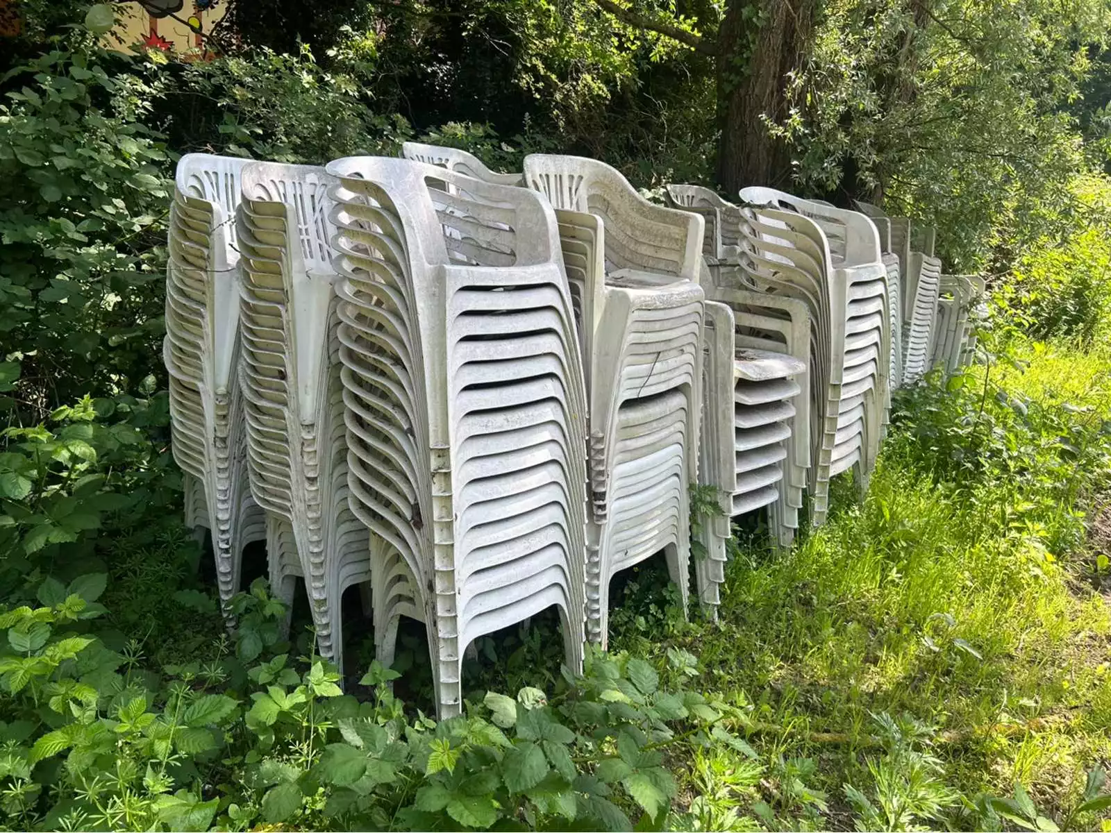 Partij van 500 terrasstoelen voor horeca en evenementen
