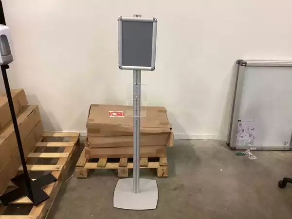 Manutan informatie-displays met folderhouder (7 stuks)