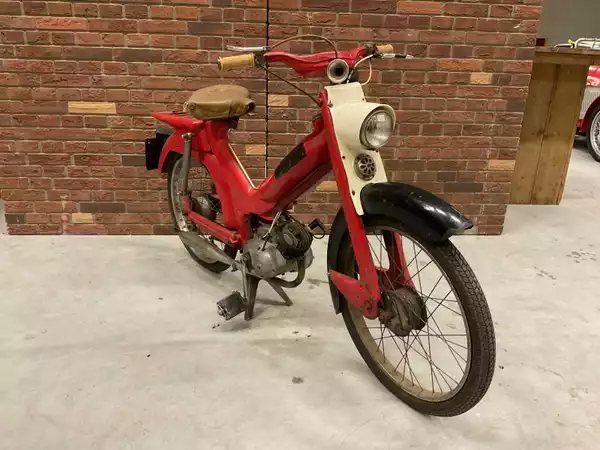 Norman Nippy Villiers oldtimer bromfiets met handgeschakelde 2‑versnellingsmotor