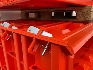 2x Legoblok betonmal voor stapelbare betonblokken