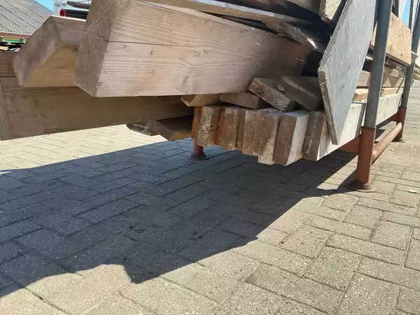 Partij bouwhout voor bouw- en klusprojecten