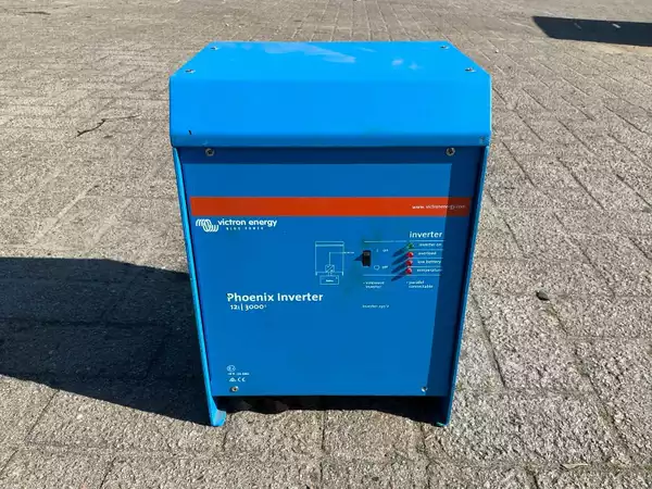 Victron Energy Phoenix 12/3000 omvormer, 12V naar 230V, 3000VA