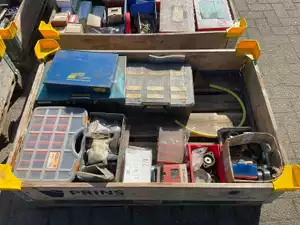 Partij bevestigingsmateriaal met ringen en koppelingen