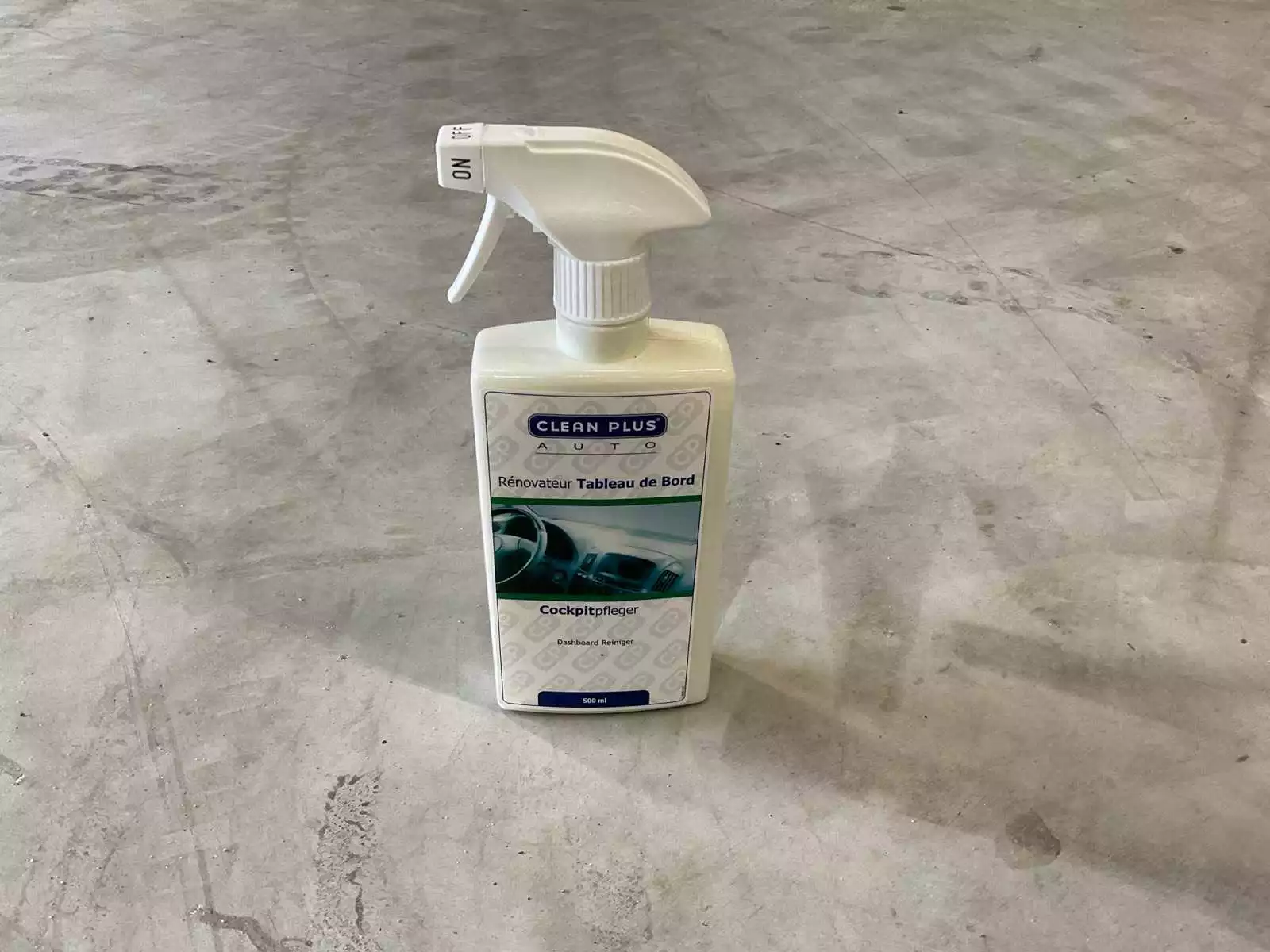 Partij Clean plus Cockpitpfleger 500ml – 36 stuks