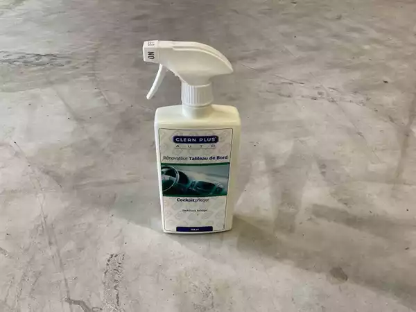 Partij Clean plus Cockpitpfleger 500ml – 36 stuks