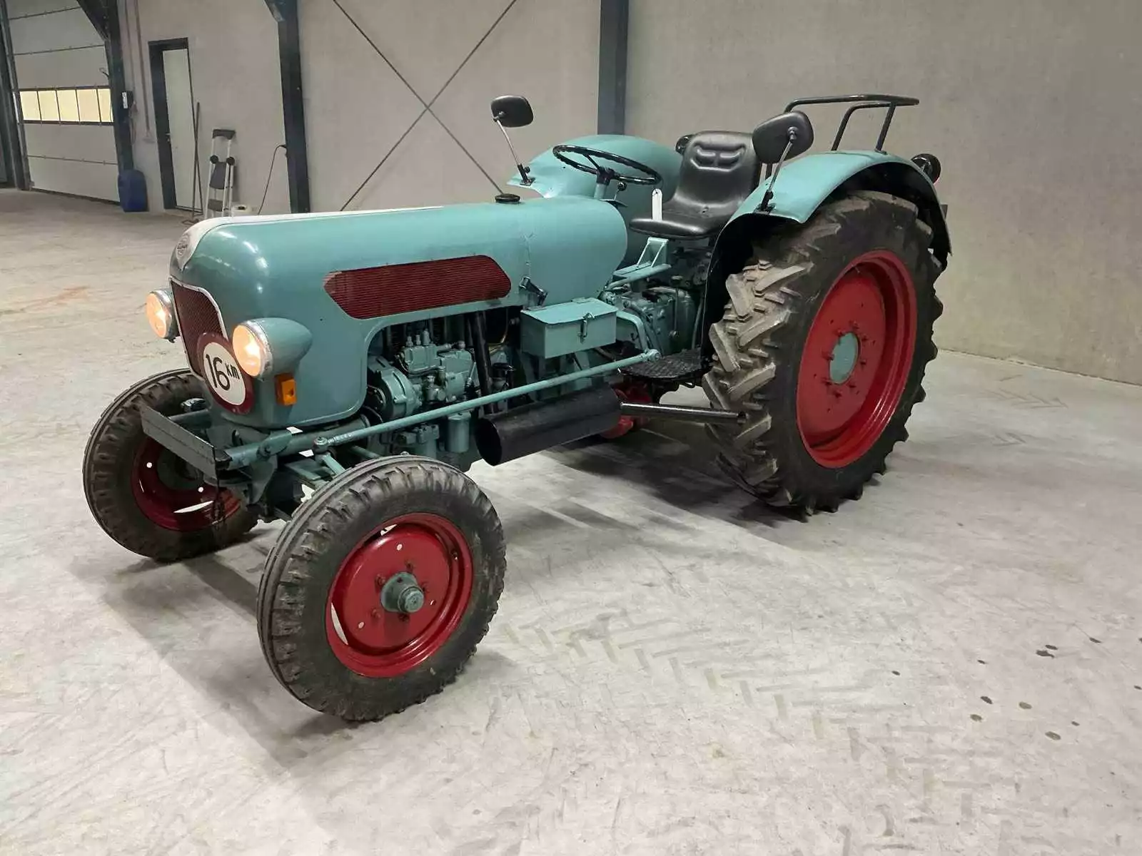 Eicher EM300d oldtimer tractor 1963, 3-cilinder diesel