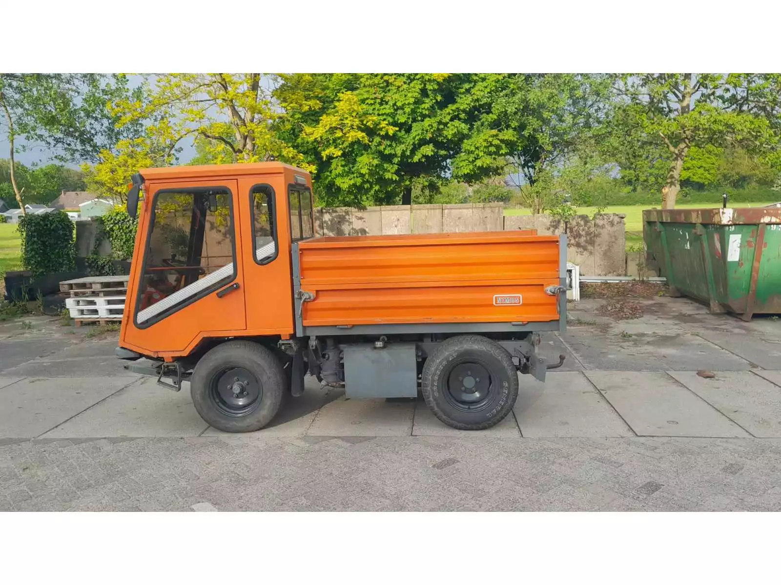 Nimos MI-NITRAC bedrijfswagen, diesel (1996) met NL-kenteken TZP-48-B