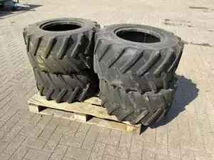 Set van 4 Alliance agrarische banden 31x15.50-15