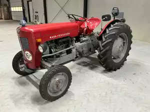 Massey Ferguson 30 oldtimer tractor (1964) met hef en aftakas