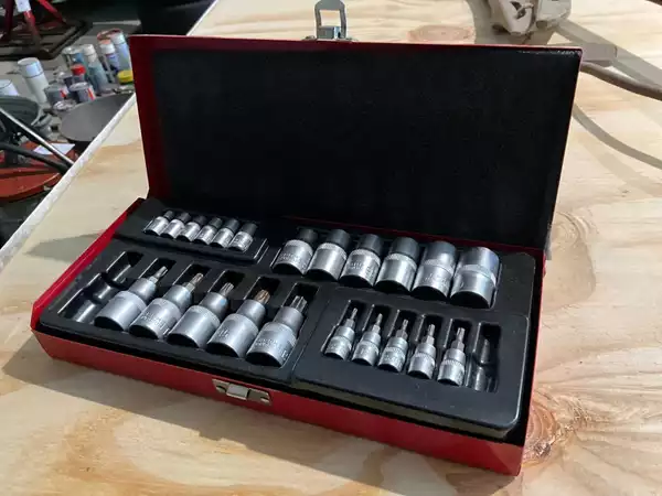 Doppenset met inbus-, torx- en holpijpenset in koffer