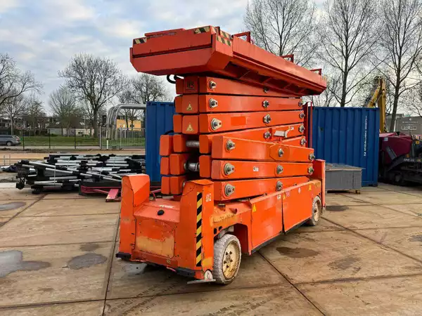 PB S225-12 ES schaarhoogwerker (2015) – 22,5 m werkhoogte, 450/600 kg capaciteit