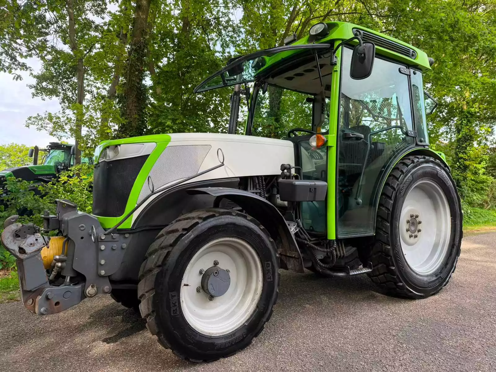 2015 massey ferguson 3640S Vierwielaangedreven landbouwtractor