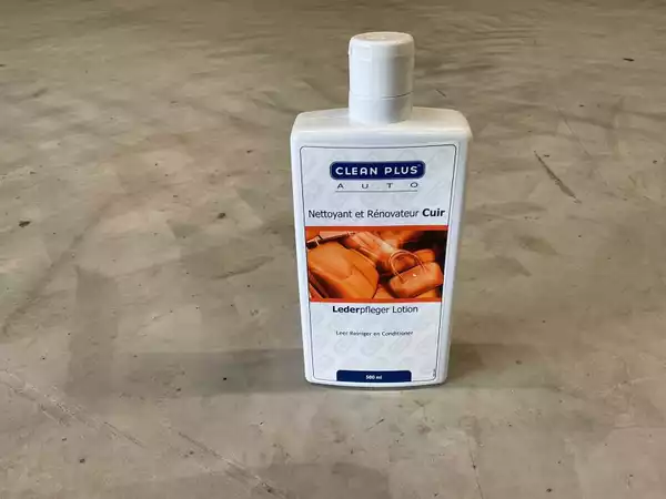 Clean plus leerreiniger en -renoveerder