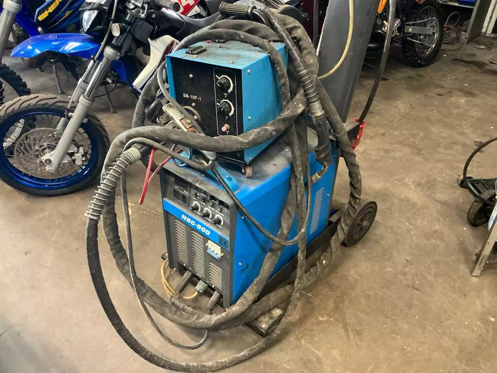 Miller NBC-500 SB-10F-1 MIG/MAG lasapparaat met gasfles, 380V