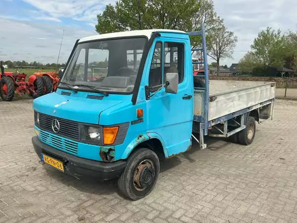 Mercedes-Benz 408 D-XI 408D bedrijfswagen (1995), diesel vrachtwagen