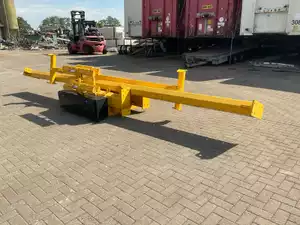 Set van 8 hijsbalken/evenaars in diverse lengtes met draagbox