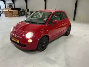 Fiat 500 1.2 benzine hatchback (2010), rood, handgeschakeld