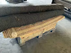 Partij tapijtrollen (4 stuks) voor renovatie en afbouw