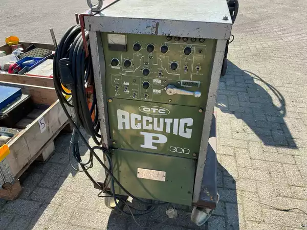 Daihen Accutig 300P TIG-lasapparaat AC/DC, bouwjaar 1989
