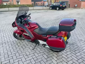 Honda Tour SC26 motorfiets 1084 cc (1991, 74 kW)