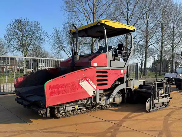 Vogele Super 1800-2 asfalteermachine 2010, 6-cilinder Perkins 174 pk