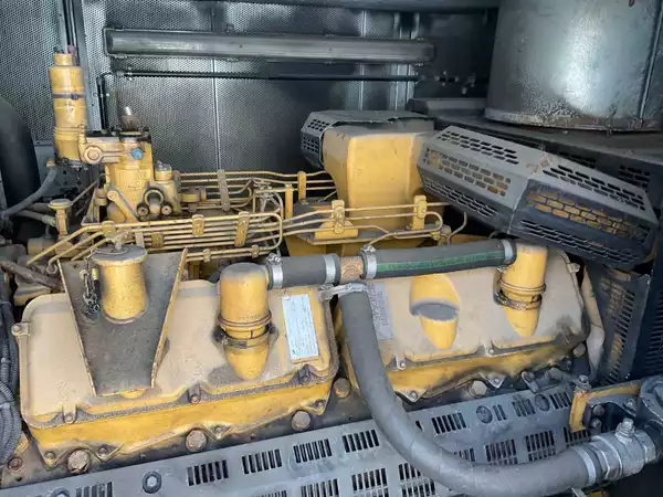 Caterpillar generatoropstelling in container