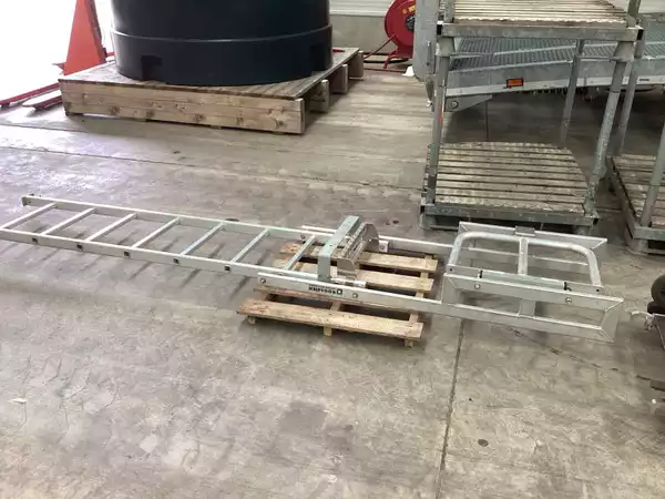 Kooi-gevelladder met 8 sporten